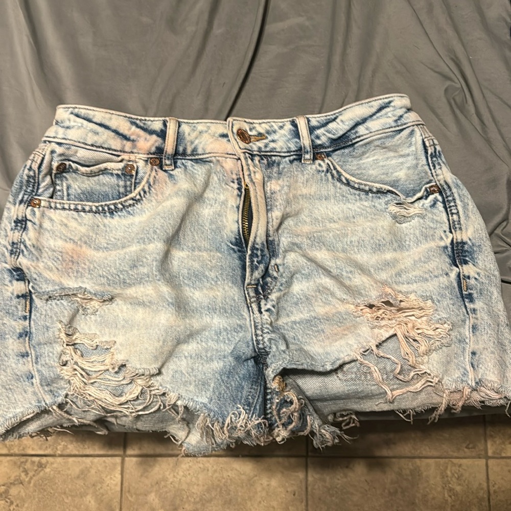 American Eagle Jean shorts size 6